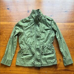 Love Tree Utility Jacket in Army Green